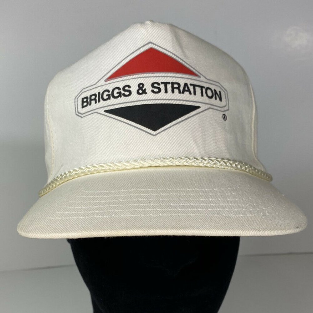 Vintage Briggs & Stratton Rare SnapBack Trucker